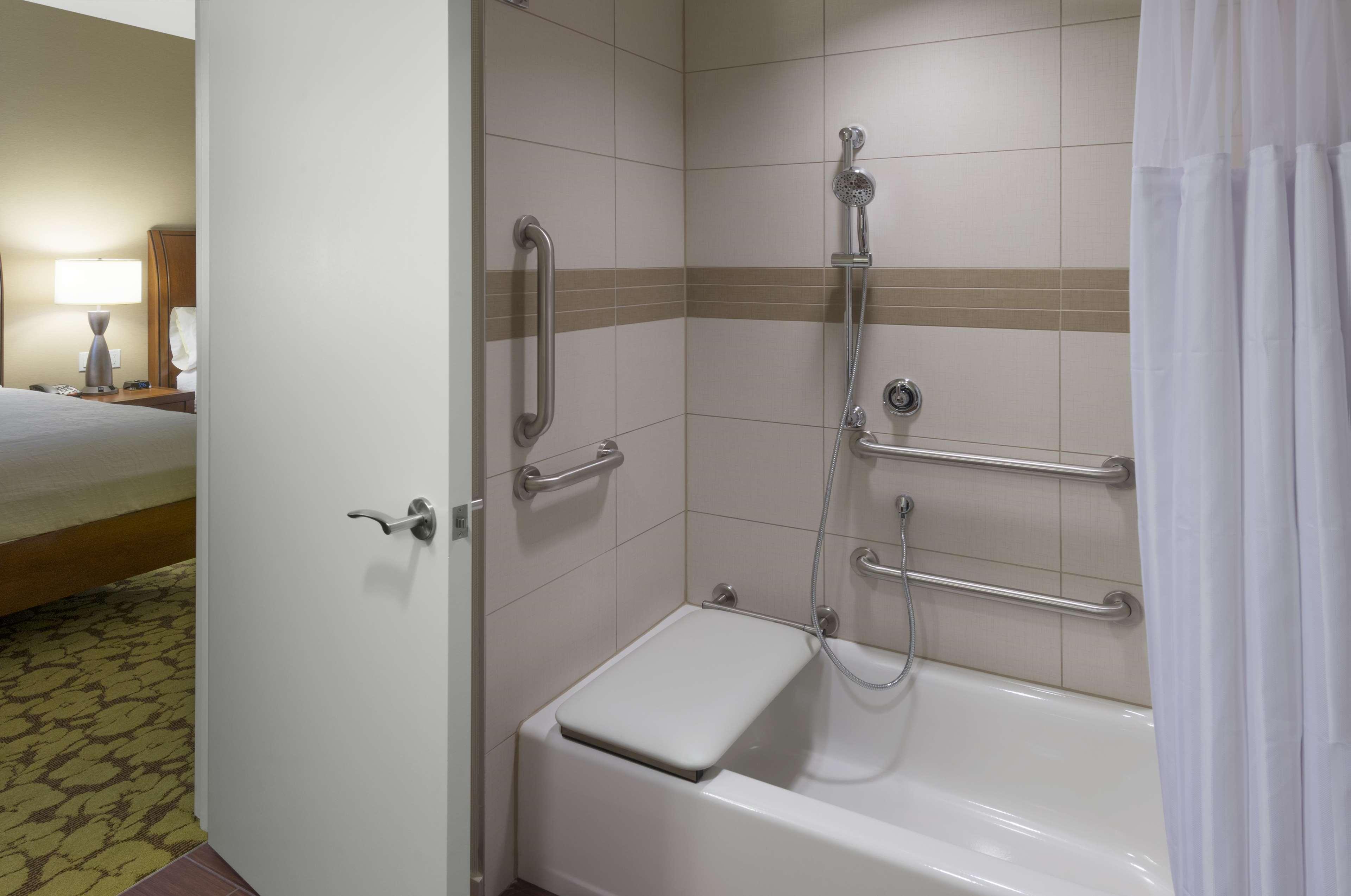 Hilton Garden Inn Alexandria Old Town National Harbor Eksteriør billede