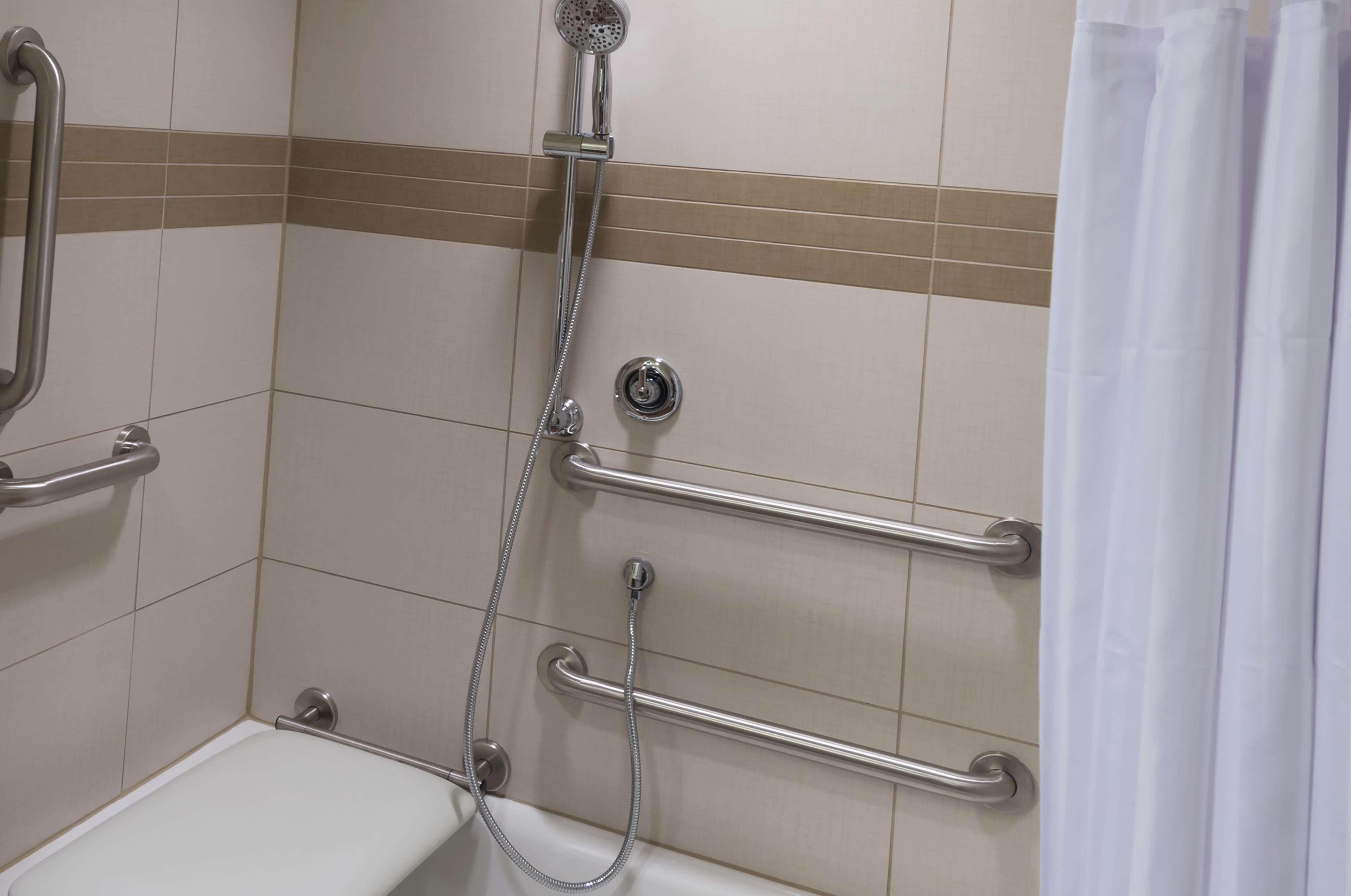 Hilton Garden Inn Alexandria Old Town National Harbor Eksteriør billede