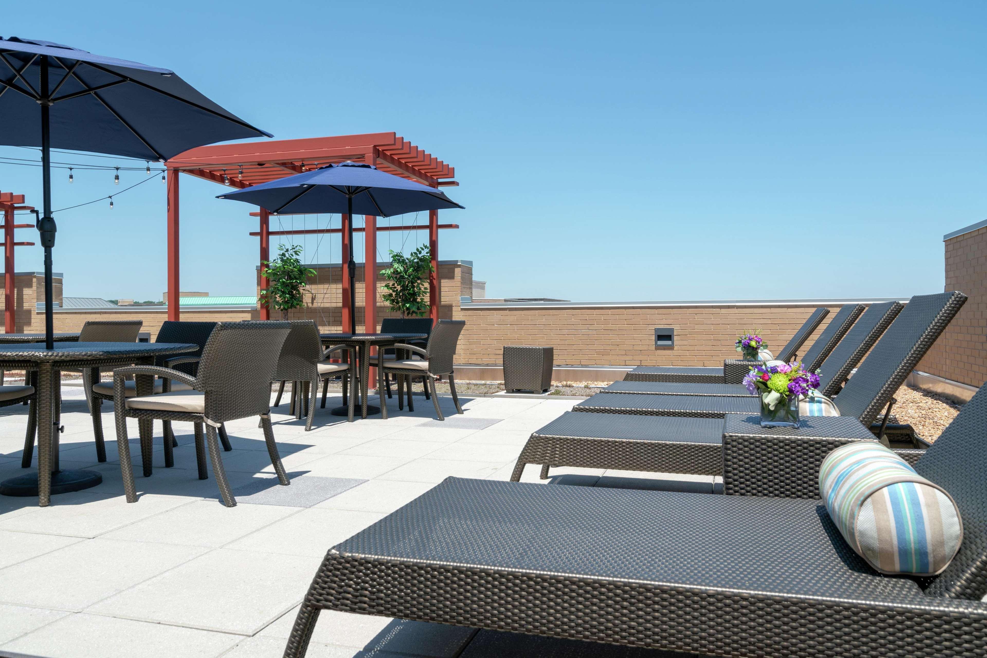 Hilton Garden Inn Alexandria Old Town National Harbor Eksteriør billede