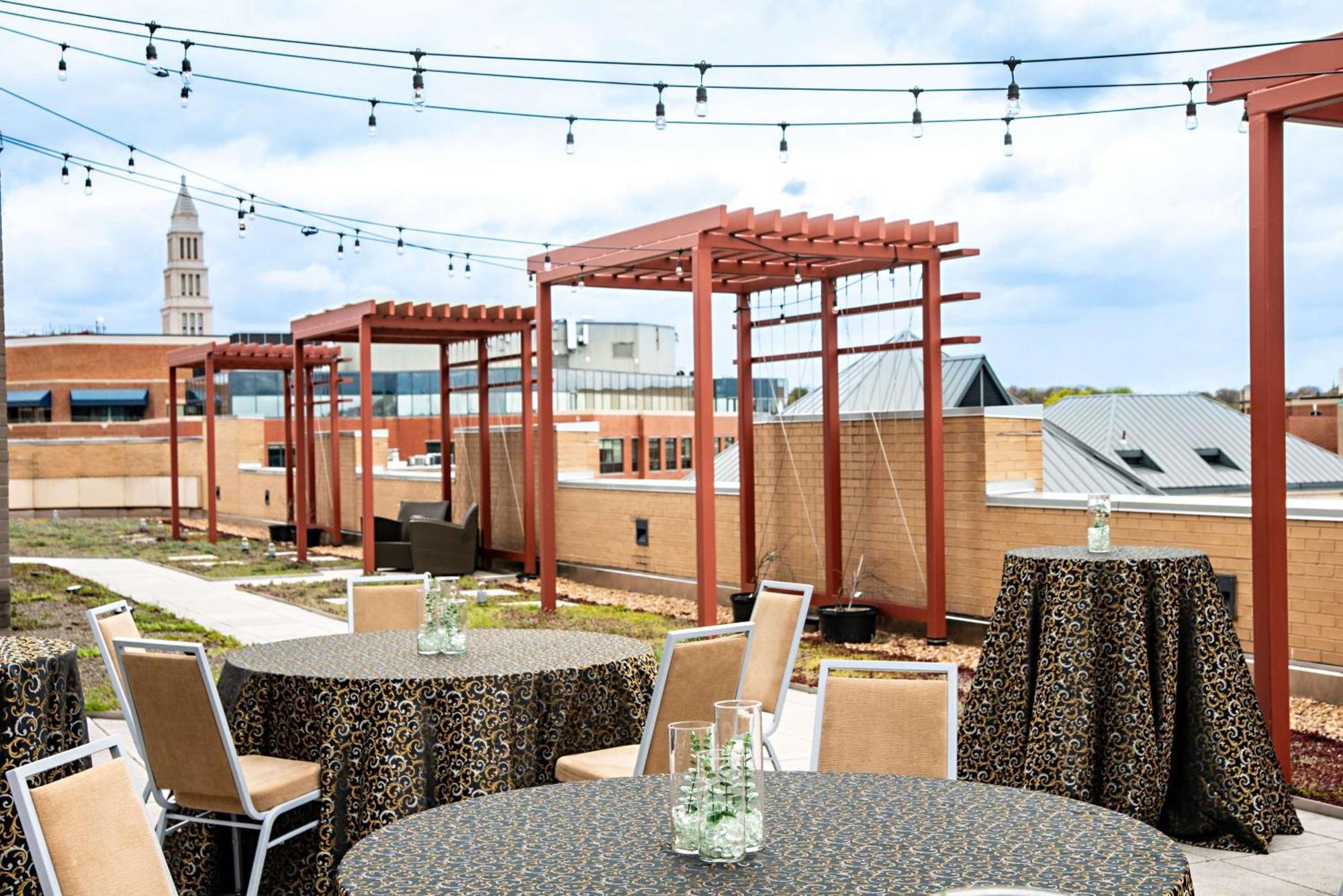 Hilton Garden Inn Alexandria Old Town National Harbor Eksteriør billede
